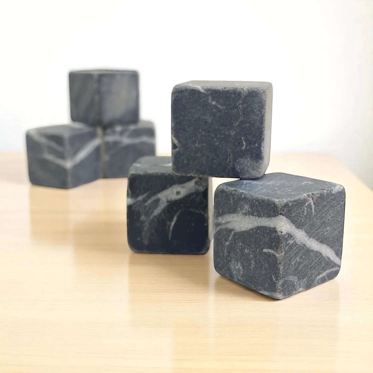 🪨 Doğal Mermer Buz Küpleri — 6’lı Set